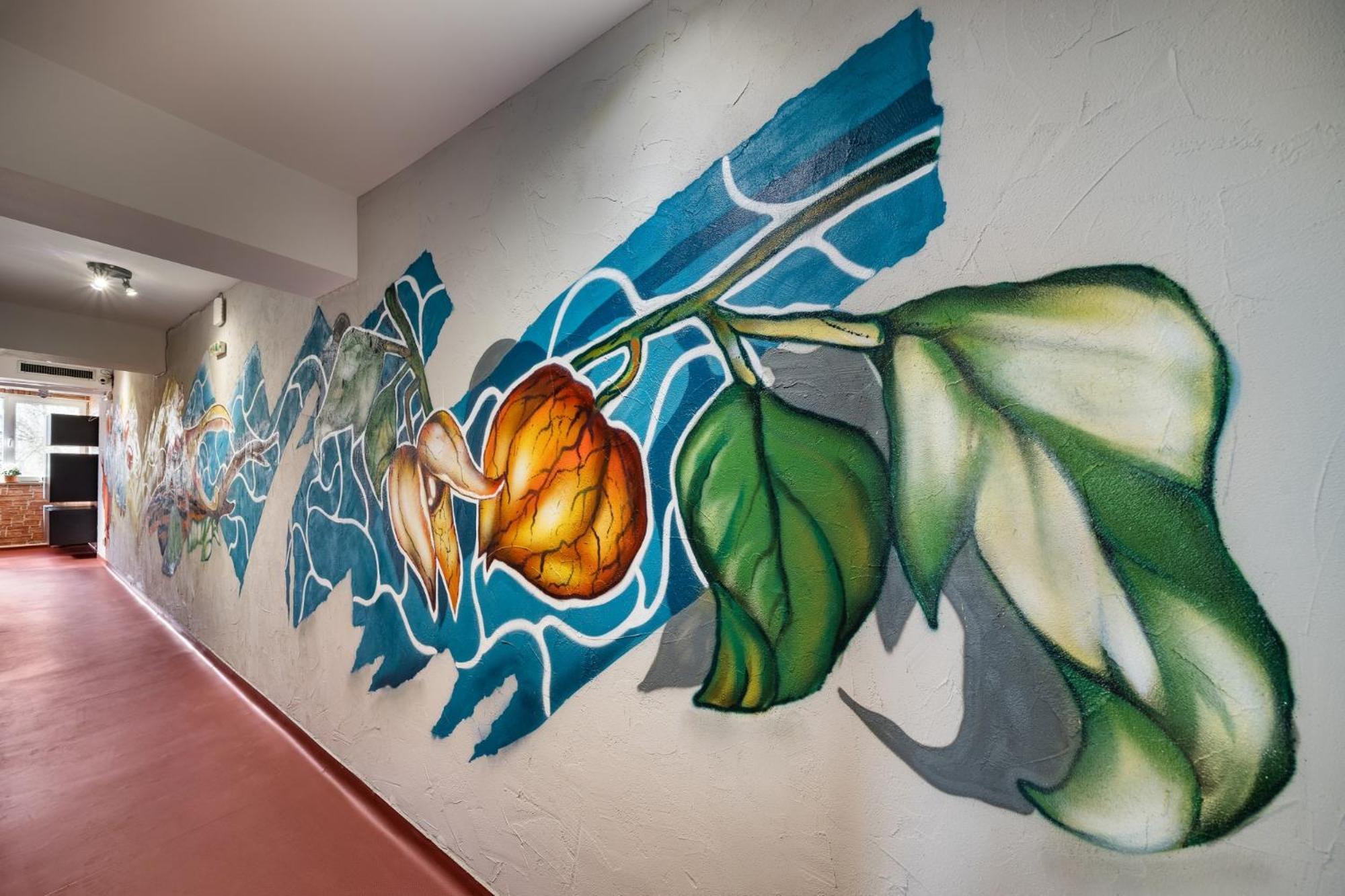 בוקרשט Graffiti Hotel מראה חיצוני תמונה